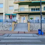 Apartmán Front Sea View 10th In *