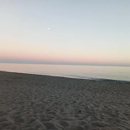 Front Sea View 10th In