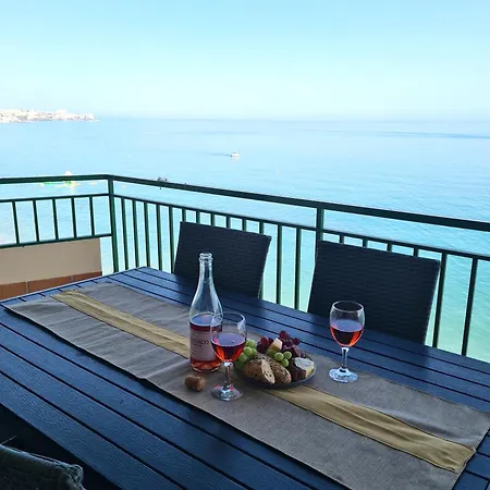 Front Sea View 10th In شقة فوينخيرولا